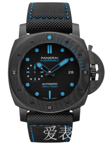 沛納海SUBMERSIBLE 潛行系列男表PAM00960